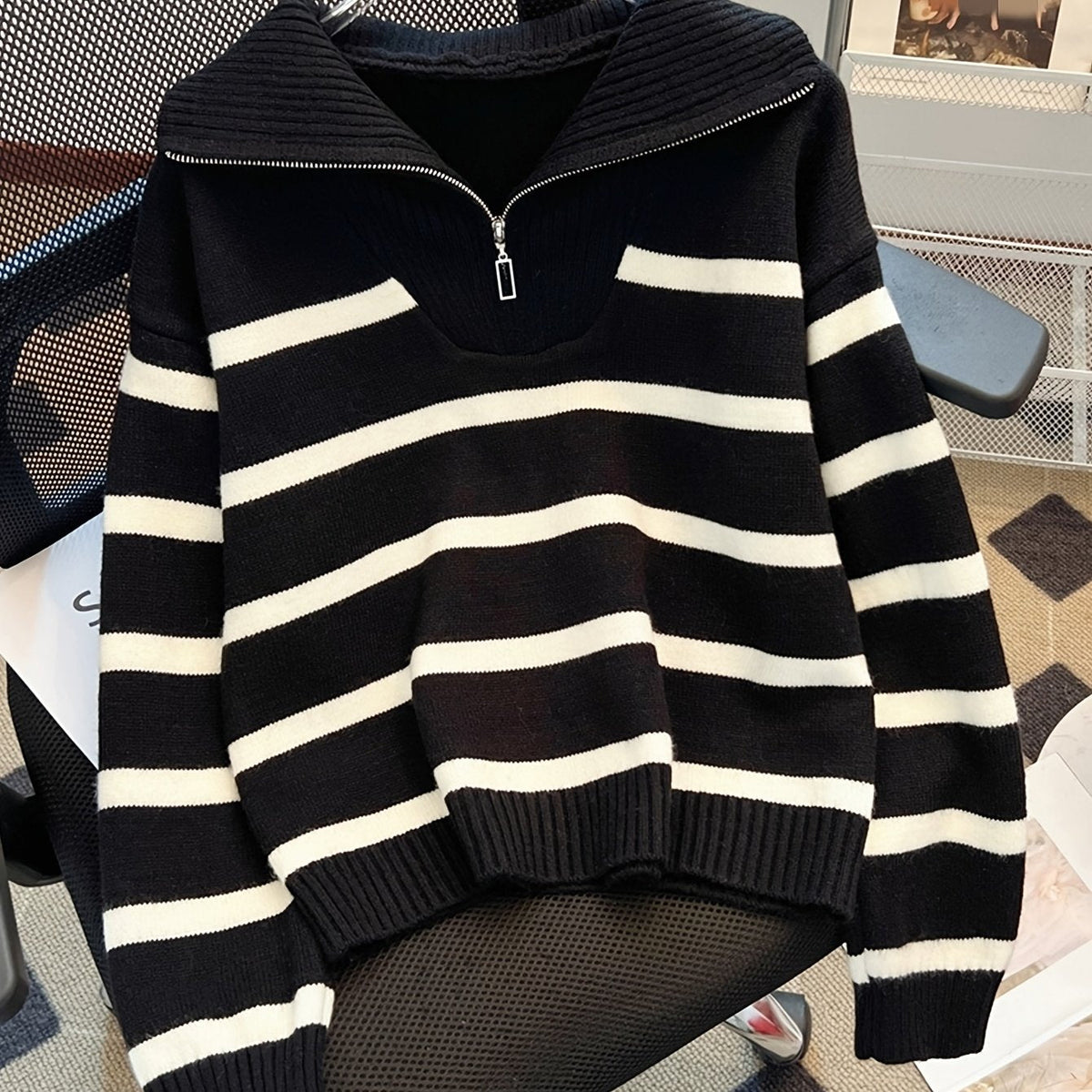 Vera - Striped Zip-Up Knit Pullover