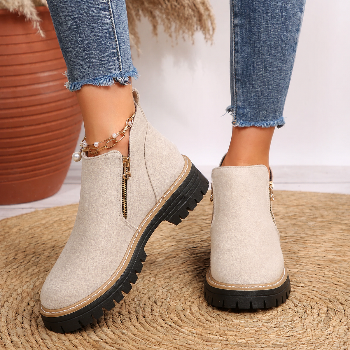 Alessia - Women's Ankle Boots
