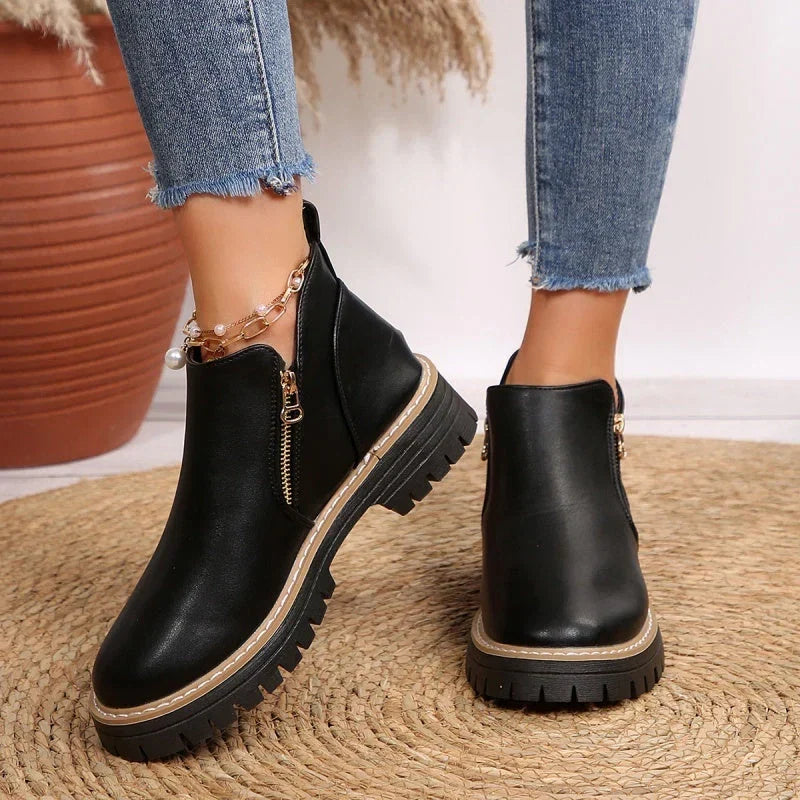 Alessia - Women's Ankle Boots