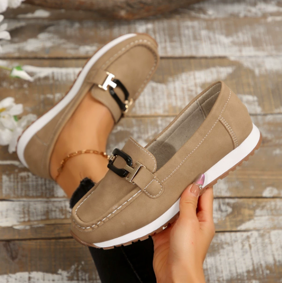 Emily - Chain Buckle Loafers