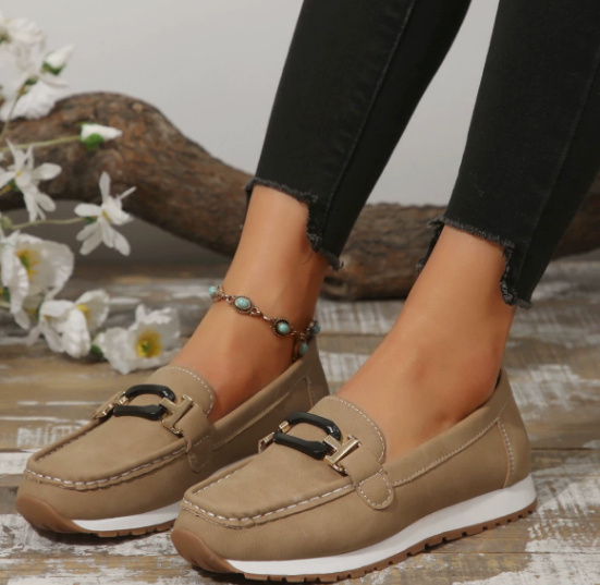 Emily - Chain Buckle Loafers
