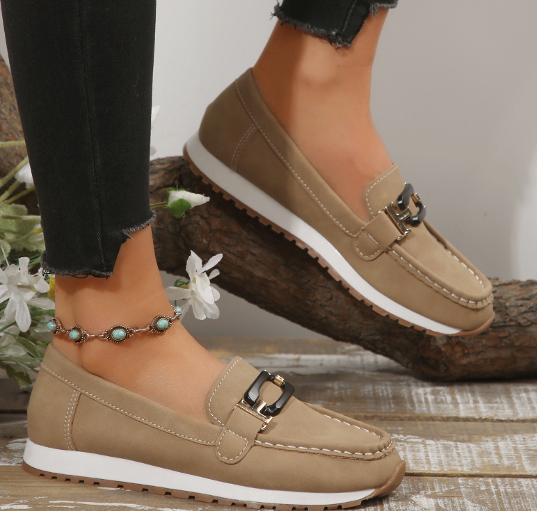 Emily - Chain Buckle Loafers